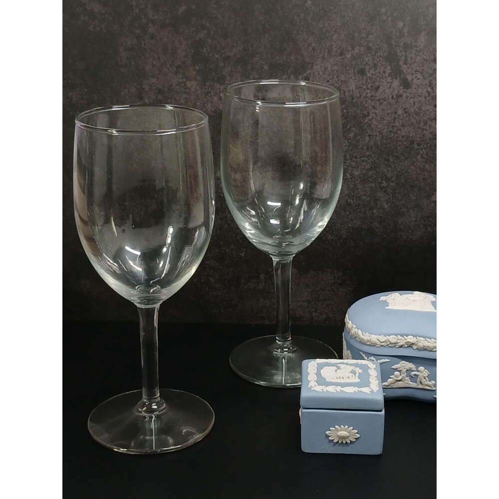 Vintage Crystal Wine Glasses Set 2 Clear Smooth Plain 8oz Elegant Stemware